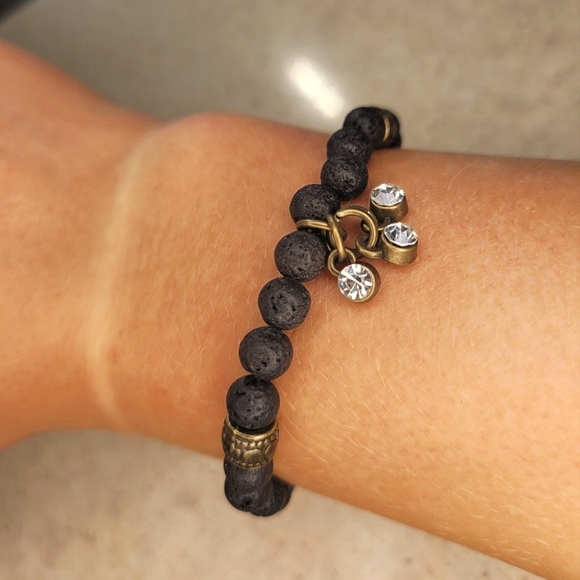 🤍3/$30 Authentic Lava Bead Rhinestone Bracelet - Picture 3 of 7